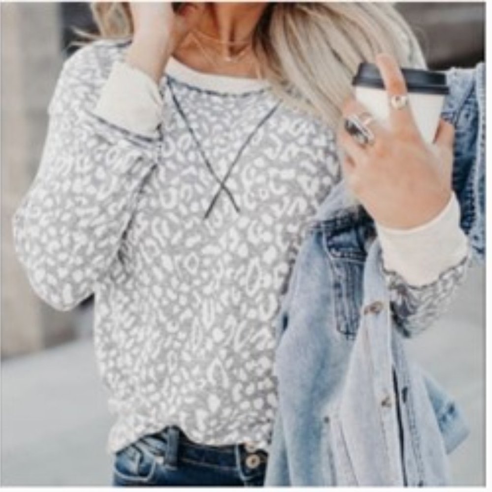 Leopard print top